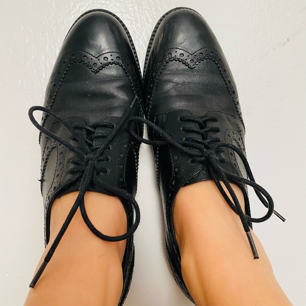 Marc Fisher black oxfords